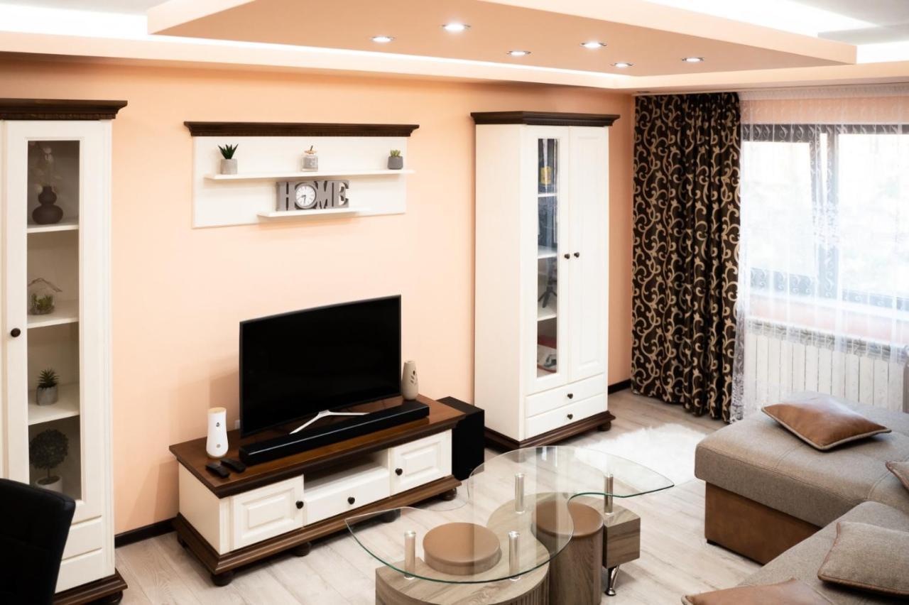 Ferienwohnung Apartament Luxury Gura Humorului Exterior foto